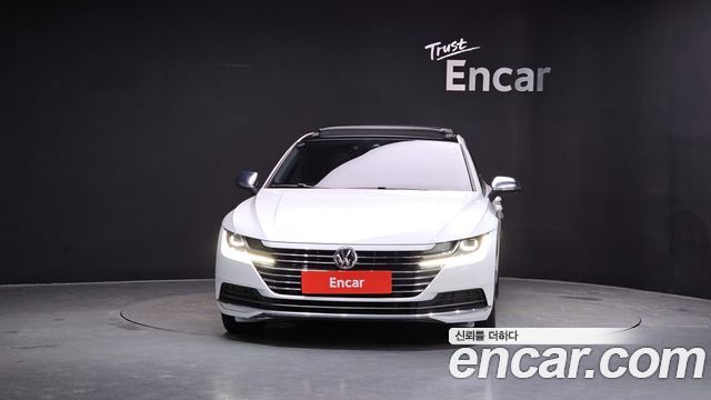 Volkswagen Arteon 2.0 TDI Premium — пробег 91 500 км — фото 3 из 5
