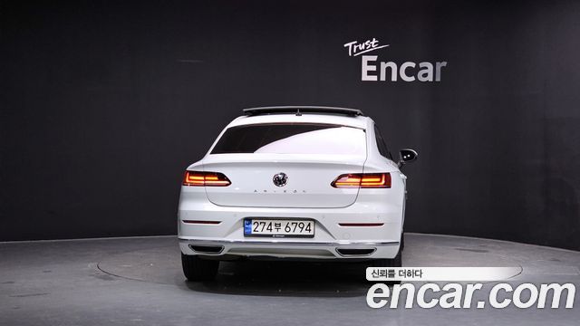 Volkswagen Arteon 2.0 TDI Premium — пробег 91 500 км — фото 4 из 5
