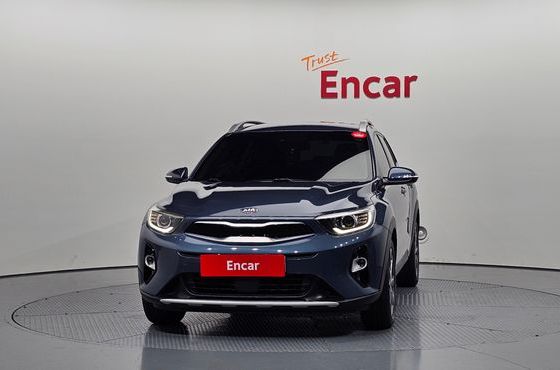 Kia Stonic 1.4 Prestige — пробег 85 393 км — фото 3 из 5