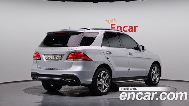 Mercedes-Benz GLE-Class GLE350 d 4MATIC — пробег 180 969 км — фото 2 из 5