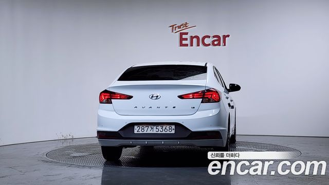 Hyundai AVANTE из Кореи Encar