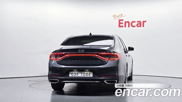 Hyundai Grandeur из Кореи Encar