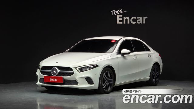 Mercedes-Benz A-Class A220 Sedan — пробег 95 404 км — фото 1 из 5