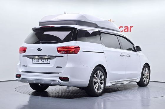 Kia Carnival Gasoline 9-Seater Hi-Limousine Noblesse Special — пробег 101 152 км — фото 2 из 5