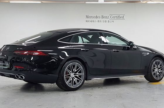 Mercedes-Benz AMG GT 4Door 43 4MATIC+ — пробег 17 км — фото 2 из 5