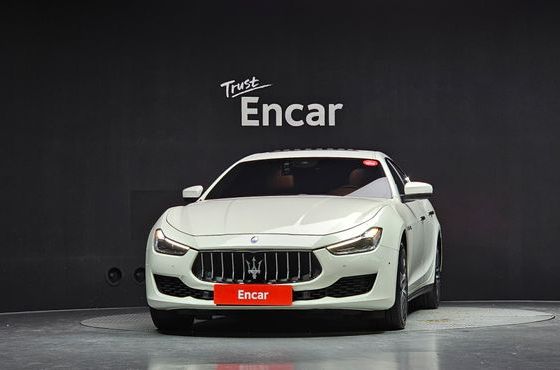 Maserati Ghibli 3.0 Diesel 3rd — пробег 108 555 км — фото 3 из 5