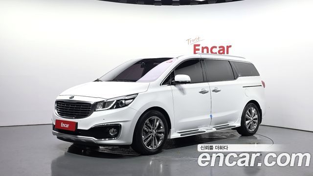 Kia Carnival из Кореи Encar