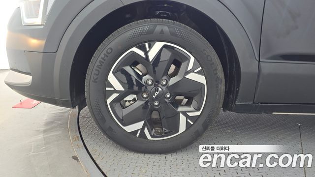 Kia Niro Air — пробег 10 626 км — фото 5 из 5