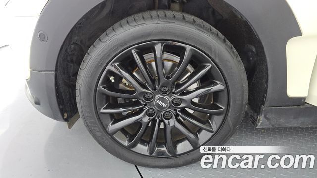 Mini Clubman из Кореи Encar