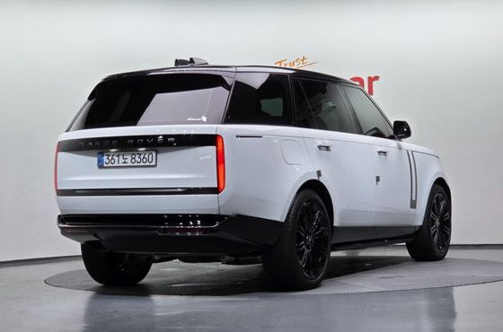 Land Rover Range Rover D350 Autobiography Long Wheel Base — пробег 24 084 км — фото 2 из 5