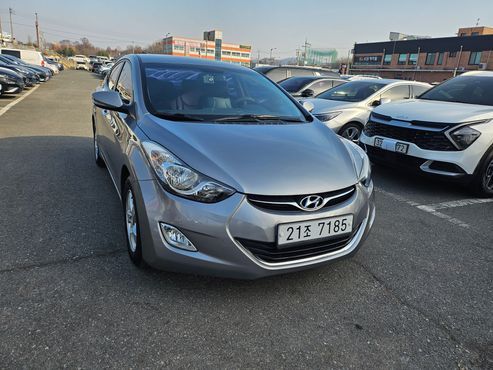 Hyundai AVANTE M16 GDI Luxury — пробег 85 740 км — фото 2 из 5
