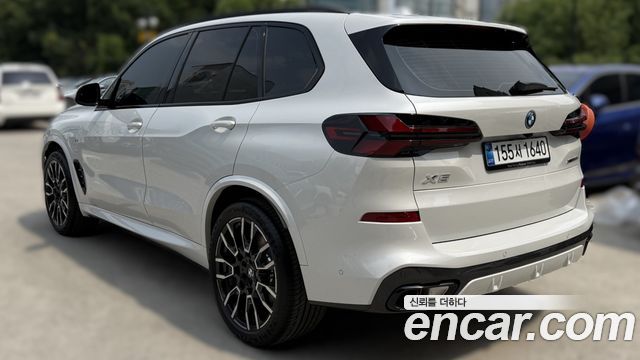 BMW X5 xDrive 50e M Sport — пробег 1 500 км — фото 3 из 5