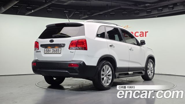Kia Sorento Diesel 2.0 2WD TLX Premium — пробег 179 972 км — фото 2 из 5