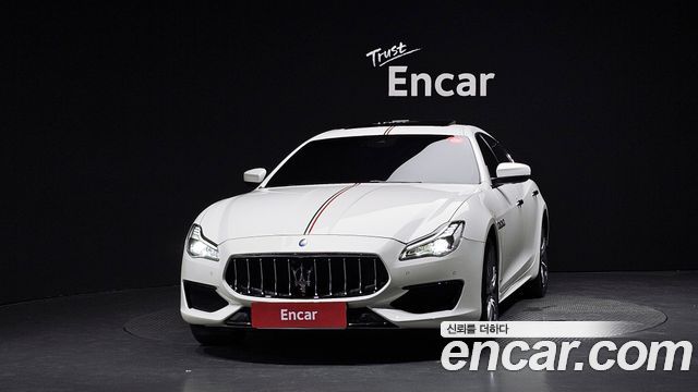 Maserati Quattroporte S Q4 3.0 V6 Gransport — пробег 97 687 км — фото 3 из 5
