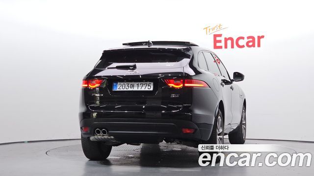 Jaguar F-PACE из Кореи Encar