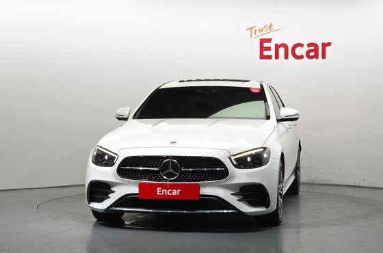 Mercedes-Benz E-Class E220d 4MATIC AMG Line — пробег 71 033 км — фото 3 из 5