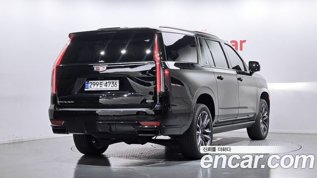 Cadillac Escalade 6.2 ESV ESV Sports Platinum — пробег 53 873 км — фото 2 из 5