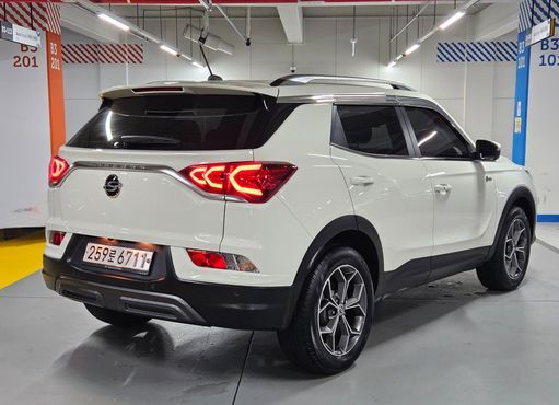 Ssangyong KORANDO Gasoline 1.5 2WD R-Plus — пробег 13 226 км — фото 2 из 5