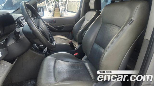 Hyundai Starex 5-Seater VAN Smart — пробег 303 921 км — фото 5 из 5