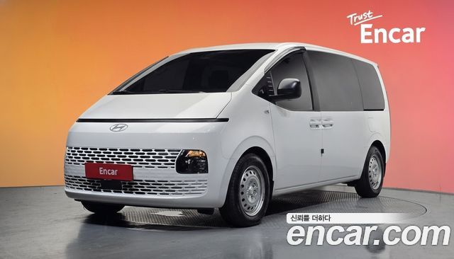 Hyundai Staria Tourer 11-Seater Smart — пробег 27 441 км — фото 1 из 5