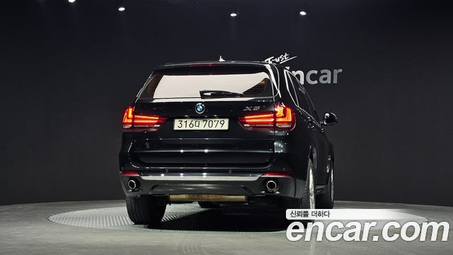 BMW X5 xDrive 30d — пробег 307 814 км — фото 4 из 5