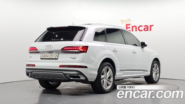 Audi Q7 из Кореи Encar