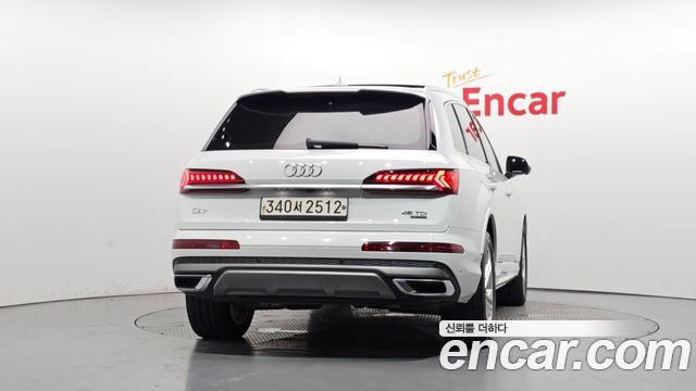 Audi Q7 из Кореи Encar