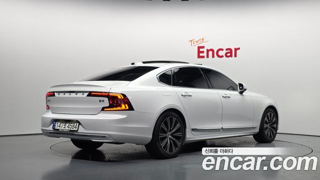 Volvo S90 из Кореи Encar
