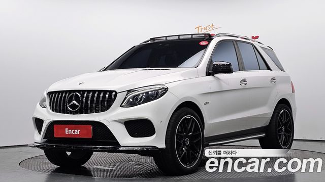 Mercedes-Benz GLE-Class GLE350 d 4MATIC — пробег 175 560 км — фото 1 из 5