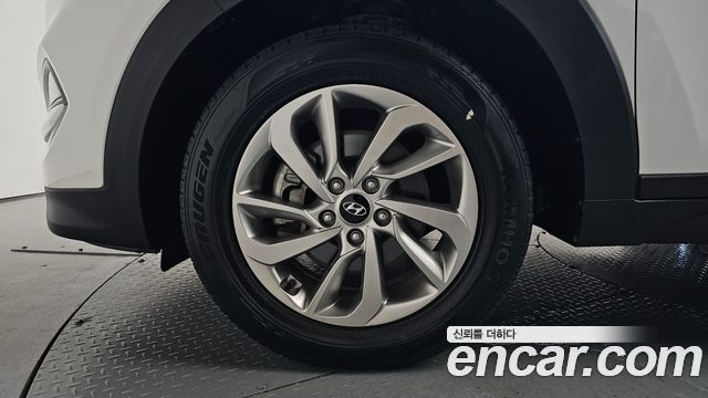 Hyundai Tucson из Кореи Encar
