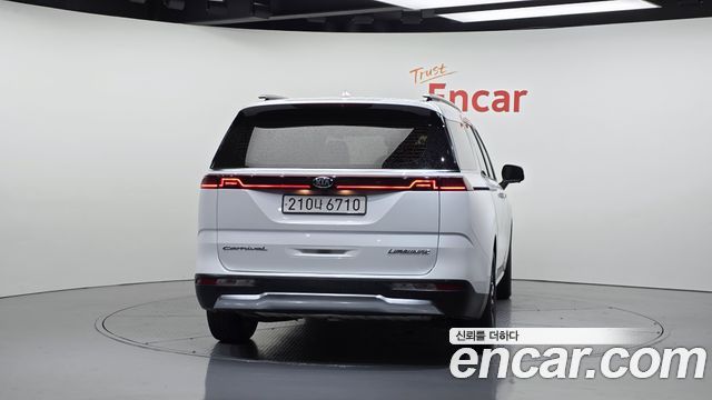 Kia Carnival из Кореи Encar