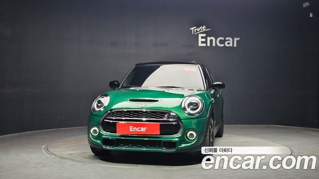 Mini Cooper 5Door Standard 3rd — пробег 45 804 км — фото 3 из 5