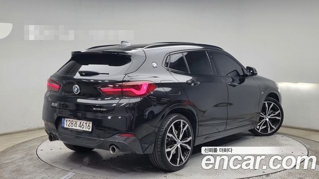 BMW X2 (F39) xDrive20i M Sport — пробег 106 180 км — фото 4 из 5