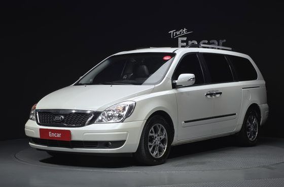 Kia Carnival New Carnival Limousine GLX High-Deluxe — пробег 129 058 км — фото 1 из 5