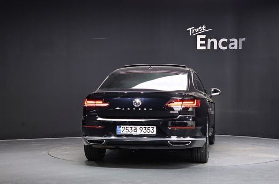 Volkswagen Arteon 2.0 TDI Presige 4Motion — пробег 36 977 км — фото 4 из 5