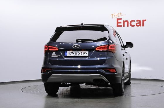 Hyundai Santafe Diesel 2.0 2WD Value Plus — пробег 111 755 км — фото 4 из 5