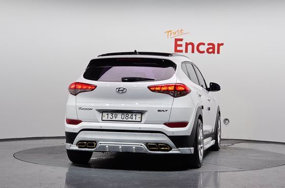Hyundai Tucson Diesel 2.0 2WD Premium — пробег 159 517 км — фото 4 из 5