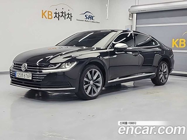 Volkswagen Arteon 2.0 TDI Presige 4Motion — пробег 121 122 км — фото 1 из 5