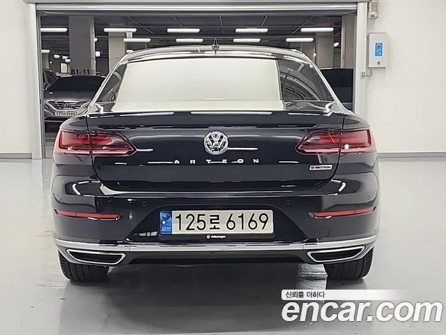 Volkswagen Arteon 2.0 TDI Presige 4Motion — пробег 121 122 км — фото 3 из 5