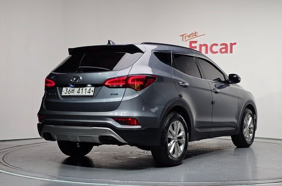 Hyundai Santafe Diesel 2.0 2WD Value Plus — пробег 135 521 км — фото 2 из 5