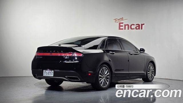 Lincoln MKZ Hybrid 2nd — пробег 99 672 км — фото 2 из 5