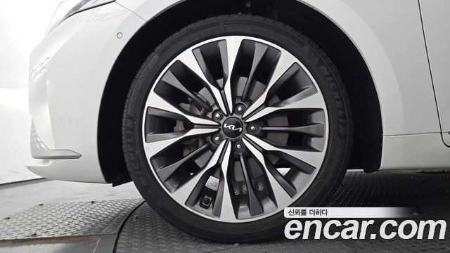 Kia K8 из Кореи Encar