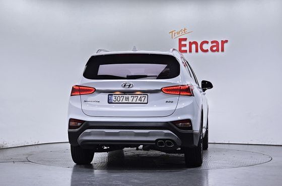 Hyundai Santafe Diesel 2.0 2WD Prestige — пробег 119 328 км — фото 4 из 5