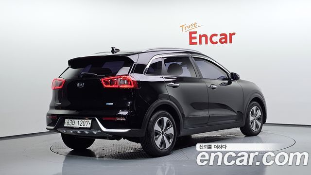 Kia Niro из Кореи Encar