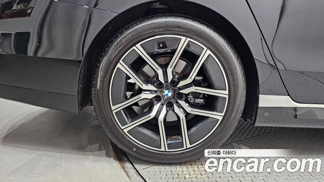 BMW 7-Series из Кореи Encar