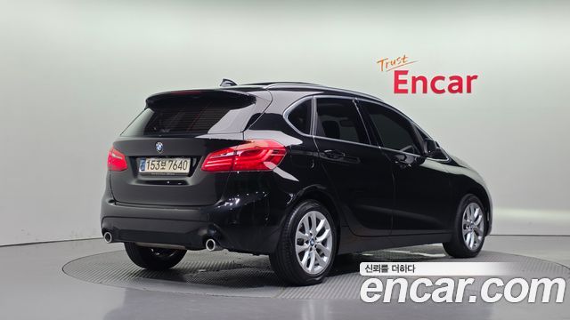 BMW 2-Series Advantage — пробег 41 631 км — фото 2 из 5