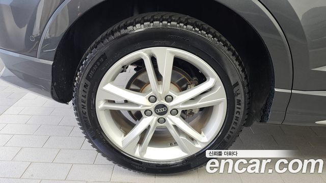 Audi Q3 из Кореи Encar