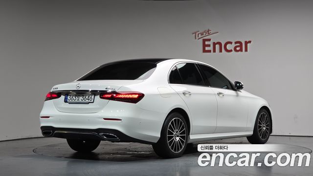 Mercedes-Benz E-Class из Кореи Encar