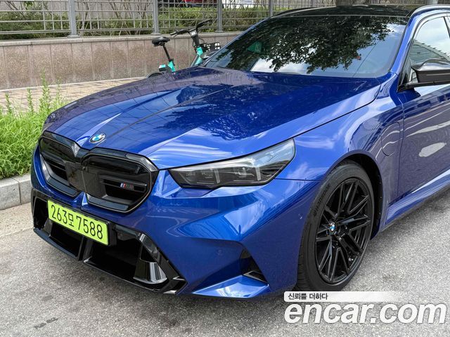 BMW M5 M5 Touring — пробег 5 631 км — фото 3 из 5
