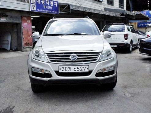 Ssangyong Rexton 2.0 4WD RX7 Prestige — пробег 240 132 км — фото 3 из 5